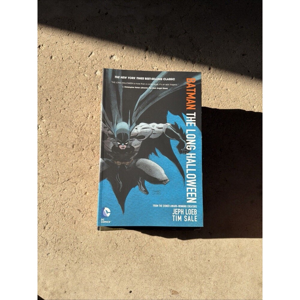 Batman: The Long Halloween (DC Comics 2011) Jeph Loeb Tim Sale Graphic Novel
